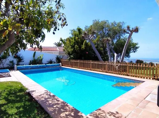 Dragos Вилла *